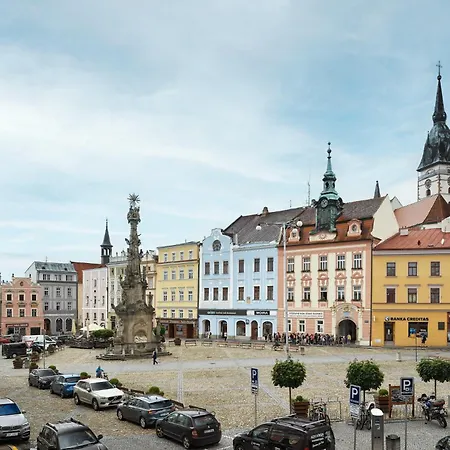 Mestansky Dum * Jindřichŭv Hradec