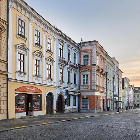 Mestansky Dum * Jindrichuv Hradec